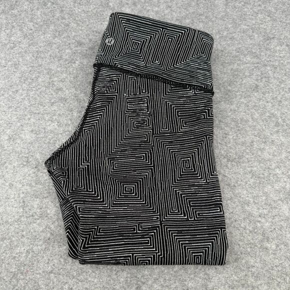 Lululemon Wunder Under Crop III Low-Rise 22" Size‎ 6 Black White Cottony Soft - Picture 1 of 9